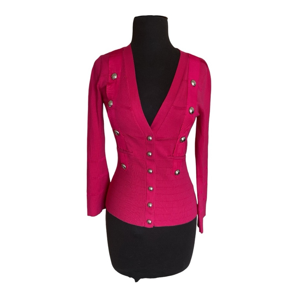KAREN MILLEN ENGLAND HOT PINK SNAP CLOSE SWEATER